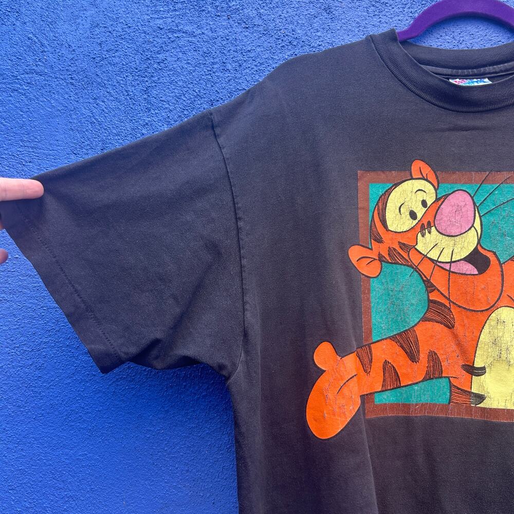 vintage 90s single stitch tigger tee - Picture 5 of 7